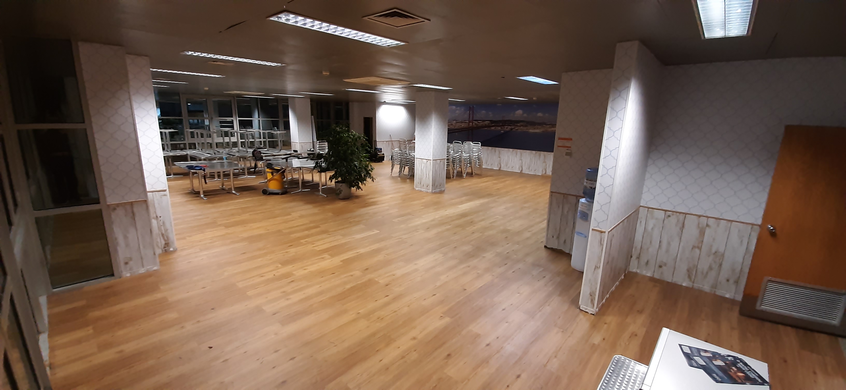 Trabalho finalizado faltando apenas a colocação do rodapé.
